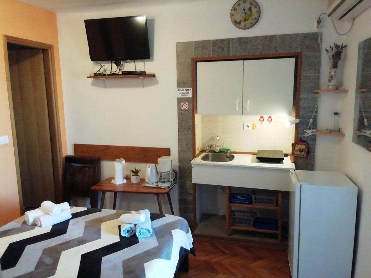 Apartment Agava Miholascica Kültér fotó